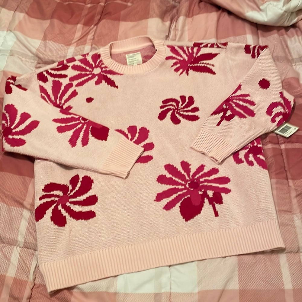 Pink flower pullover sweater- $25 when bundled